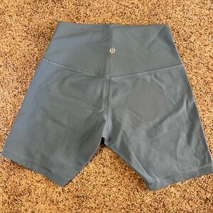 Lululemon align 6inch biker shorts